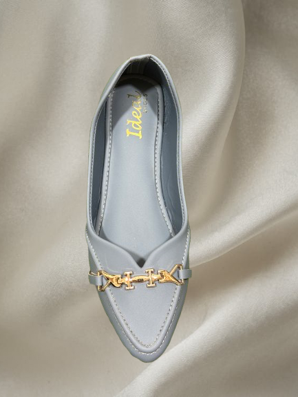 Elegant Pointed Toe Loafers for Women – Chic Slip-On Flats with Gold Chain Detail | Comfortable Office & Casual Shoes