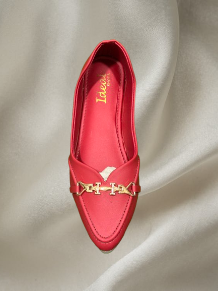 Elegant Pointed Toe Loafers for Women – Chic Slip-On Flats with Gold Chain Detail | Comfortable Office & Casual Shoes