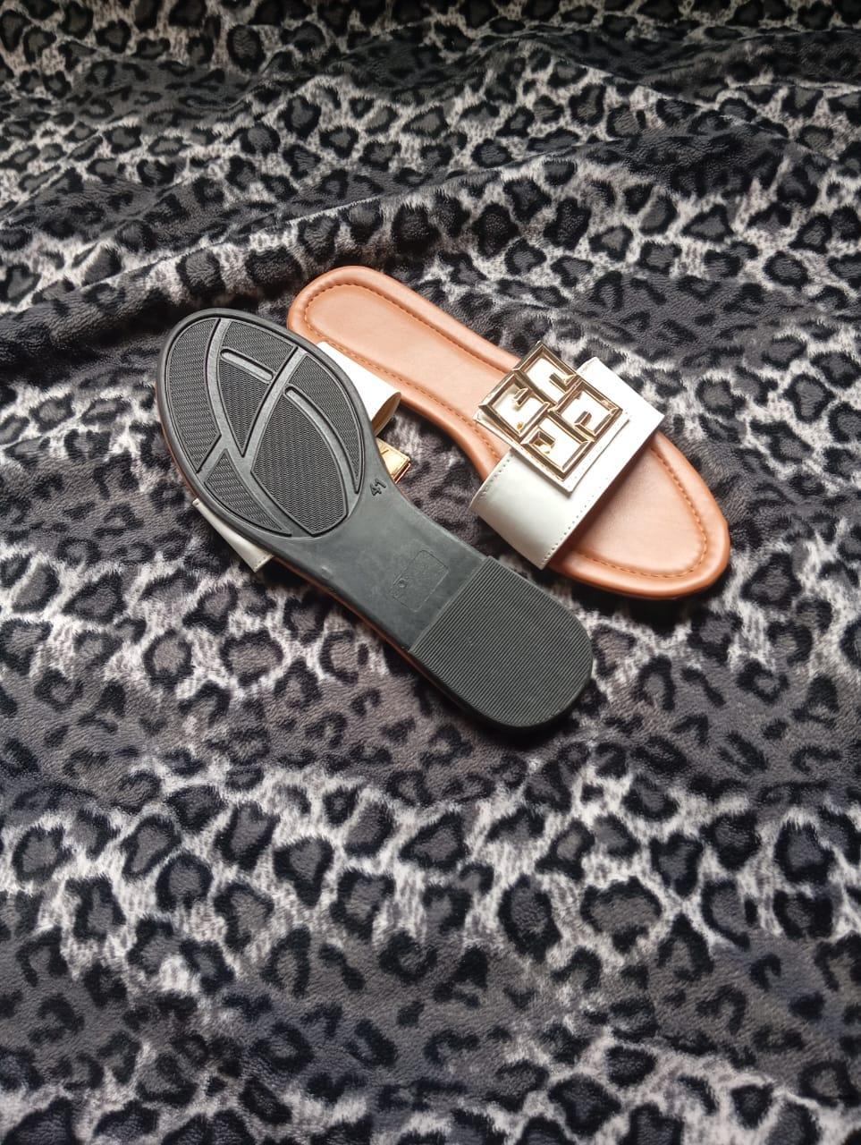 Women’s Gold Logo Slide Sandals – Tan Flat Slip-On with Metallic Cutout Strap | Elegant Designer-Inspired Summer Footwear