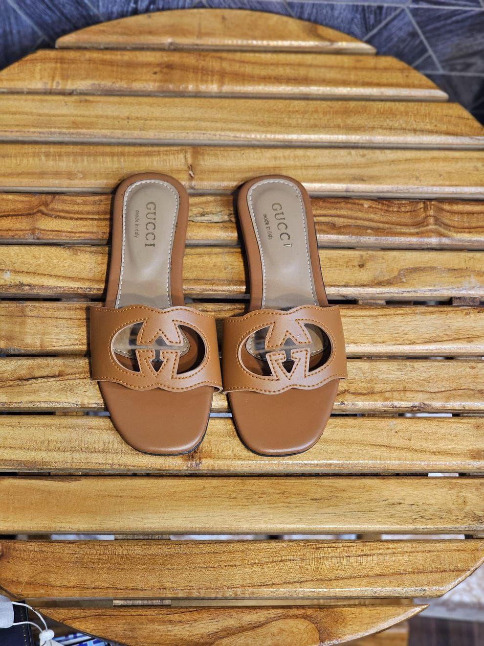 Classic Women’s Square Toe Slide Sandals – Designer-Inspired Slip-On Flats with Cutout Logo Strap | Chic Summer Footwear